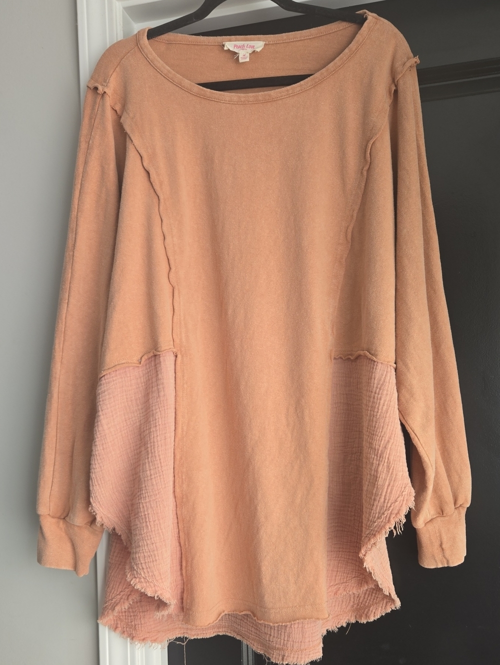 Three Birds Nest Boutique Top/ponchp